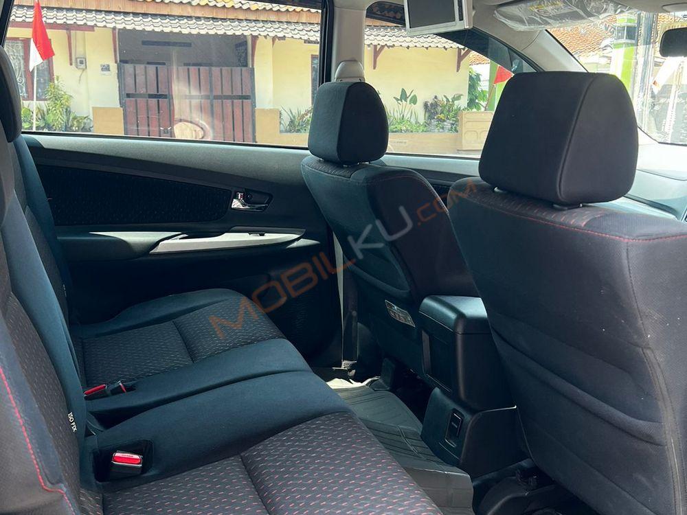 Mobil Toyota Avanza 2021