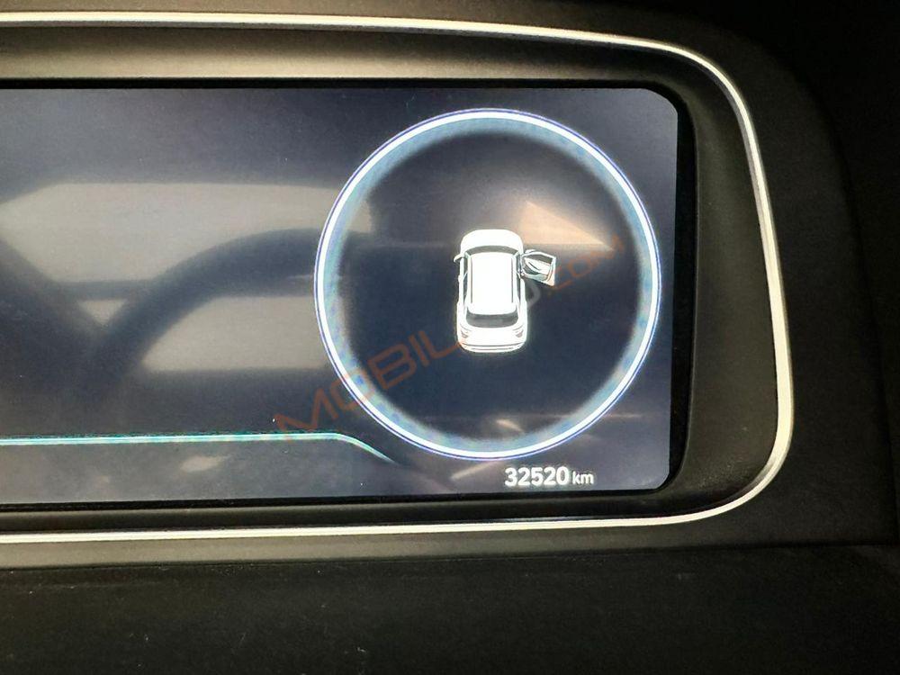 Mobil Hyundai Creta 2022