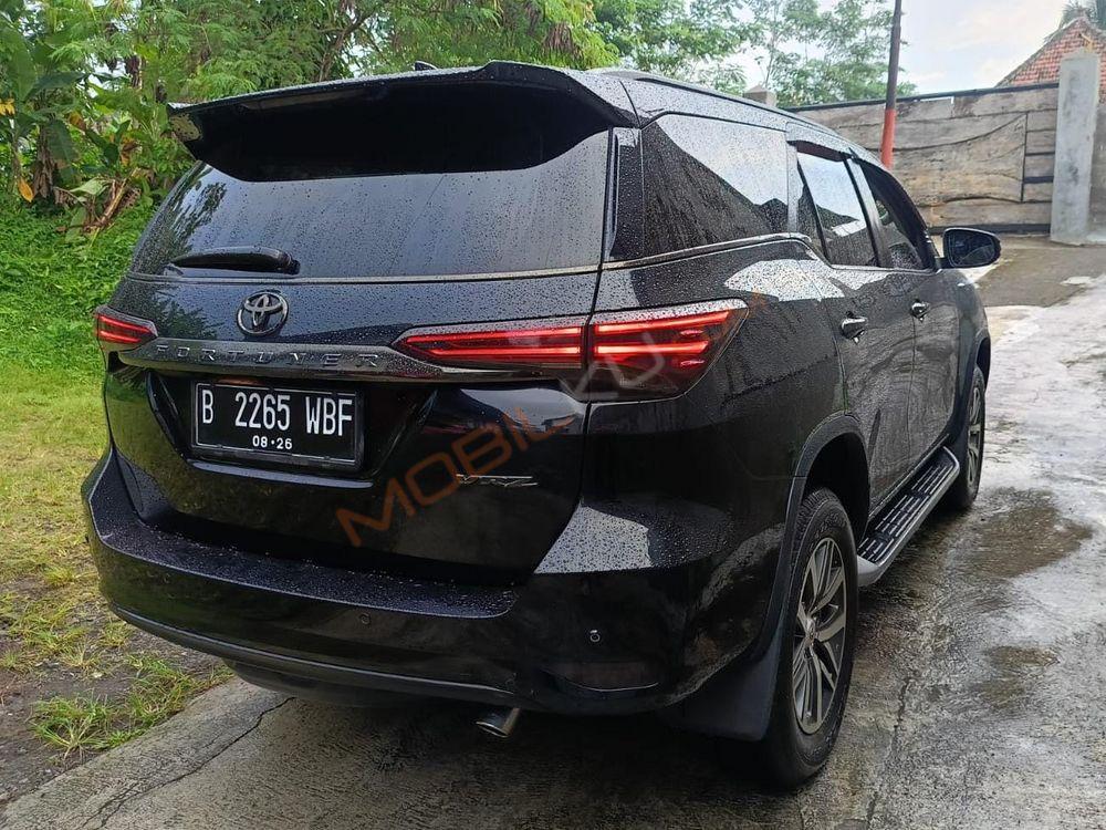 Mobil Toyota Fortuner 2016