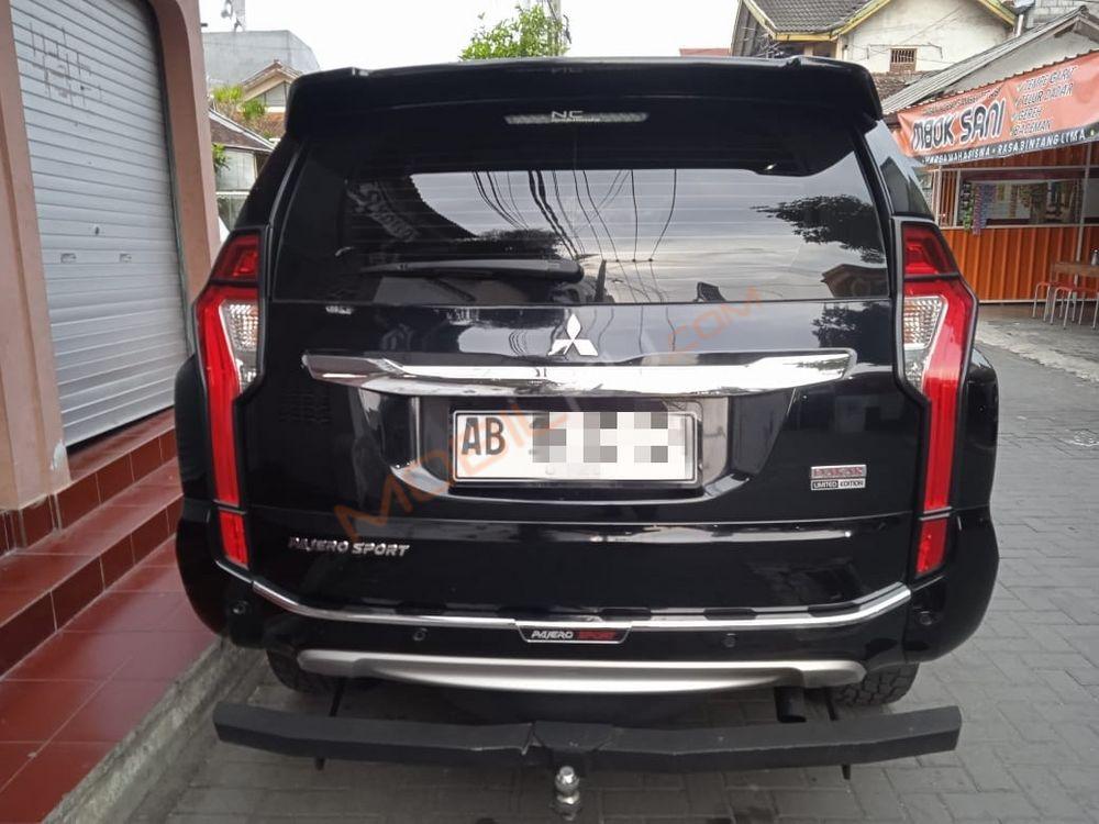 Mobil Mitsubishi Pajero Sport 2018