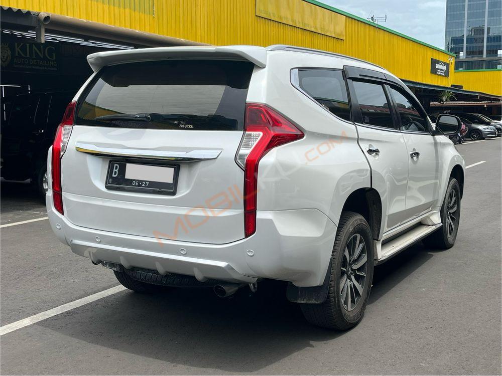 Mobil Mitsubishi Pajero Sport 2017