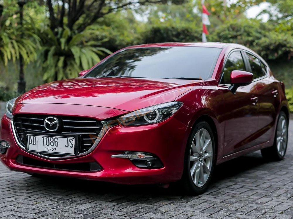 Mobil Mazda 3 2018