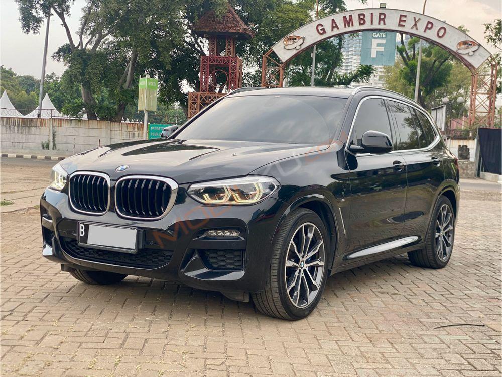Mobil BMW X3 2021
