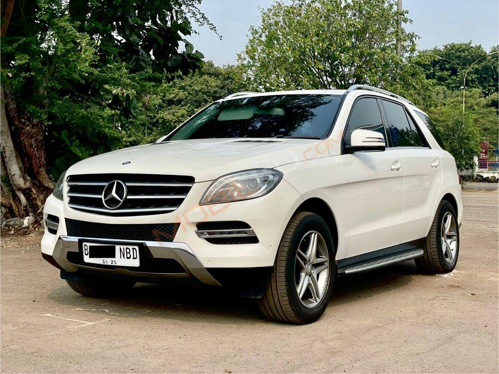 Mobil Mercedes-Benz ML 2015