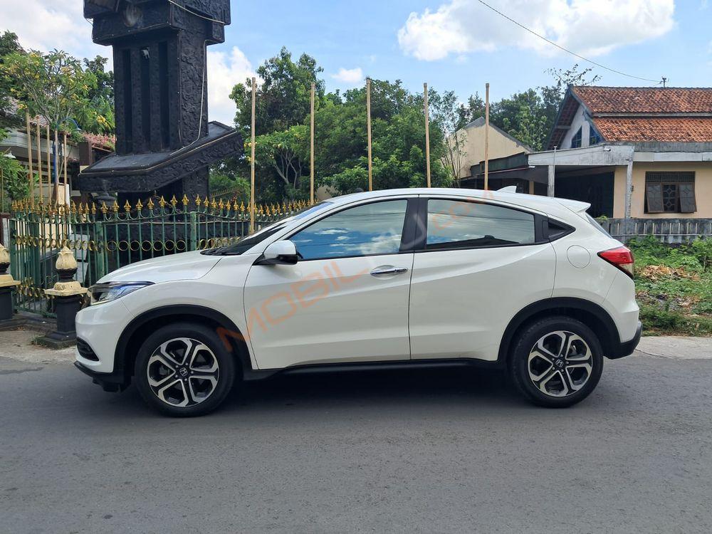 Mobil Honda HR-V 2022