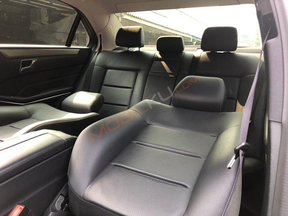 Mobil Mercedes-Benz E-Class 2016