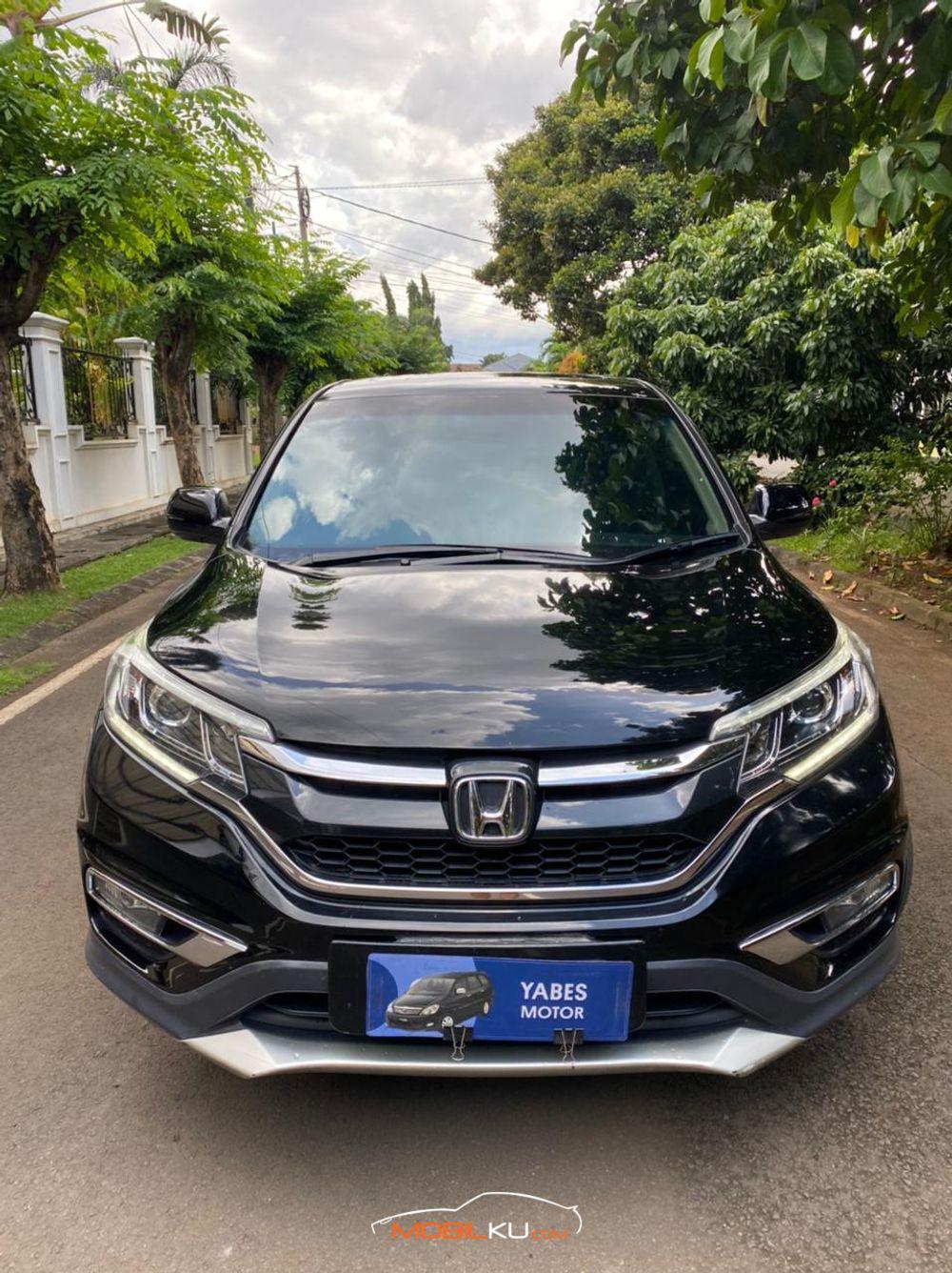 Mobil Honda CR-V 2016