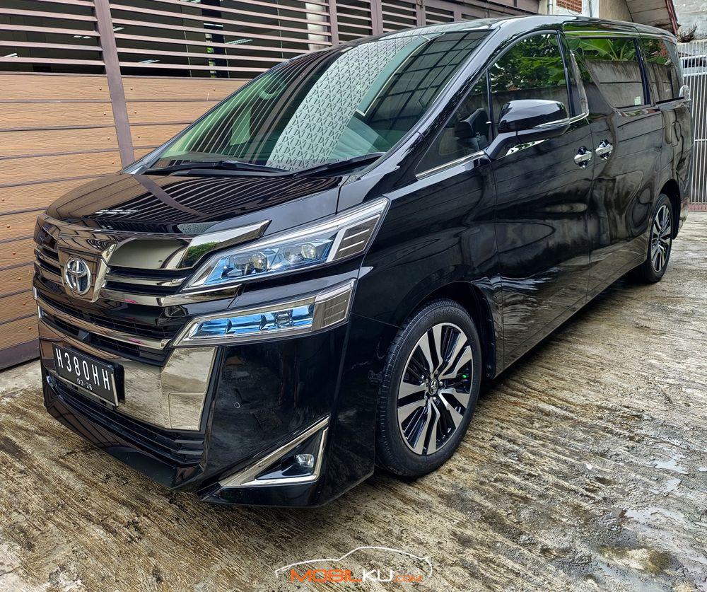 Mobil Toyota Vellfire 2019