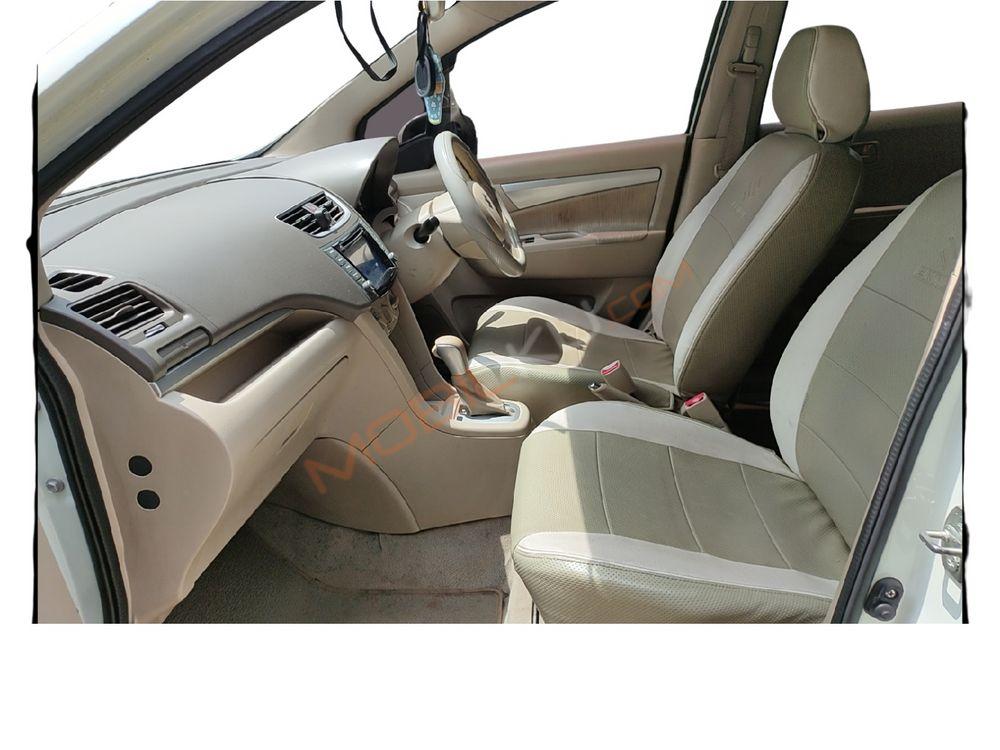 Mobil Suzuki Ertiga 2014