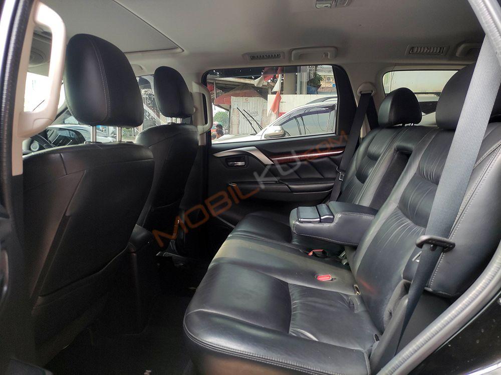 Mobil Mitsubishi Pajero Sport 2017