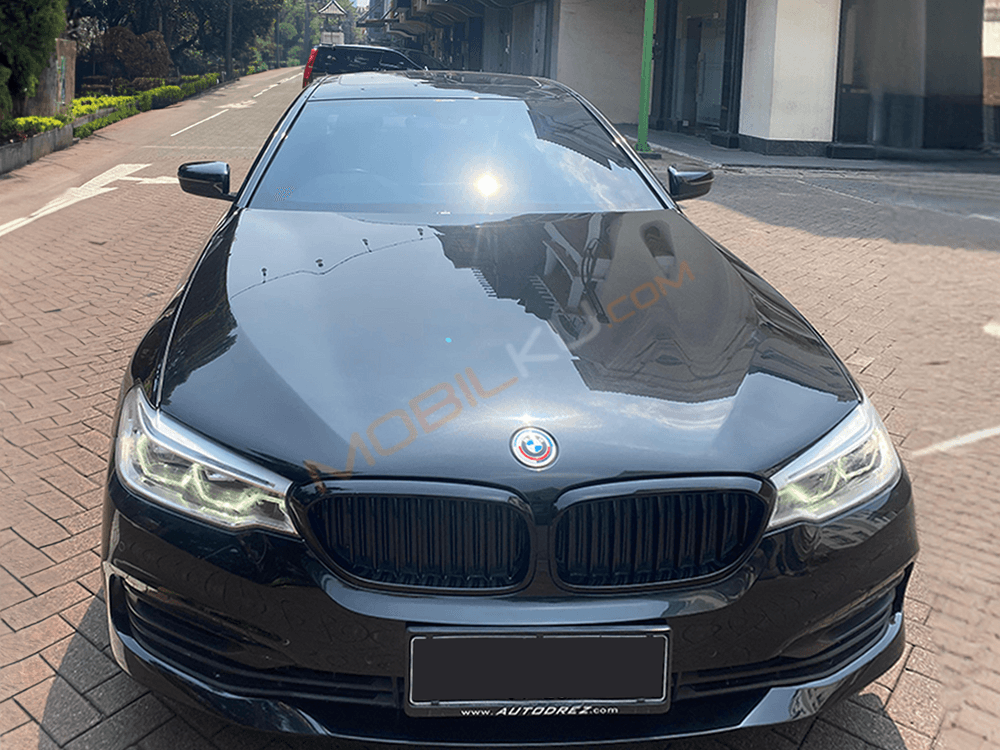 Mobil BMW 5 Series 2019