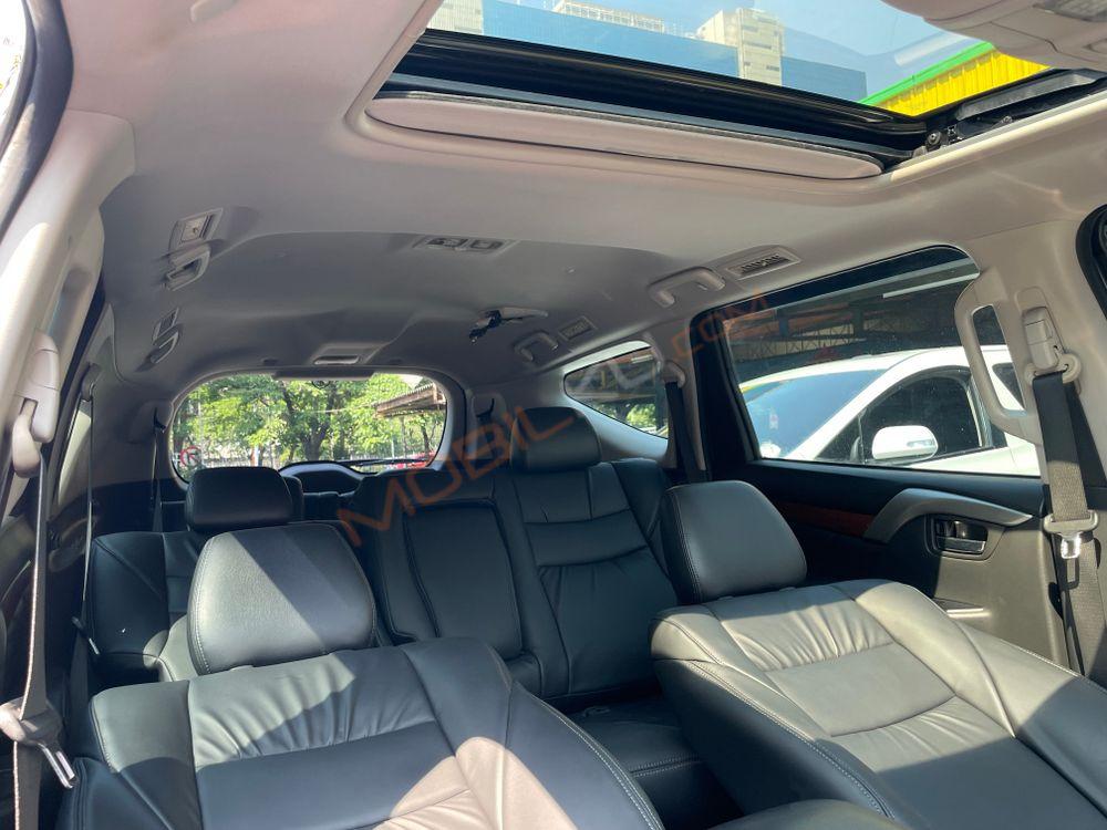 Mobil Mitsubishi Pajero Sport 2016