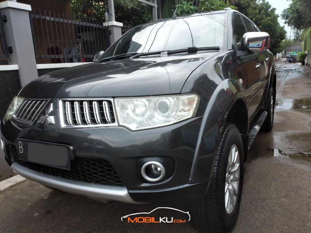 Mobil Mitsubishi Pajero Sport 2011