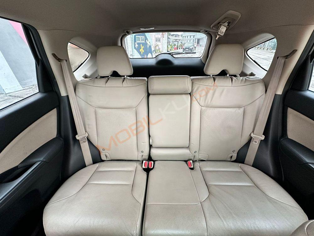 Mobil Honda CR-V 2016