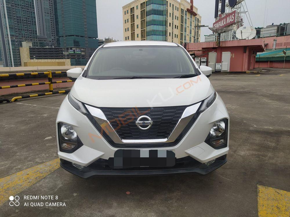 Mobil Nissan Livina 2019