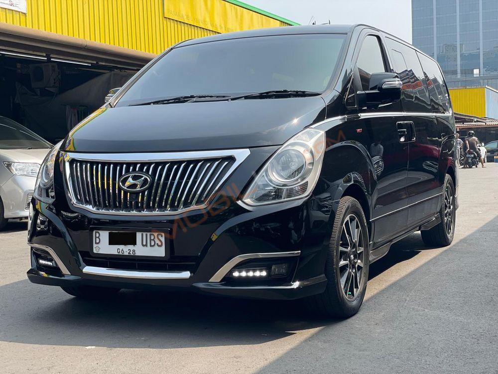 Mobil Hyundai H-1 2018