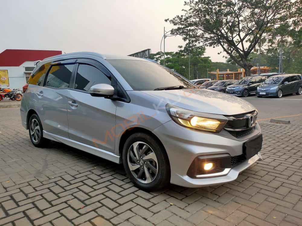 Mobil Honda Mobilio 2017