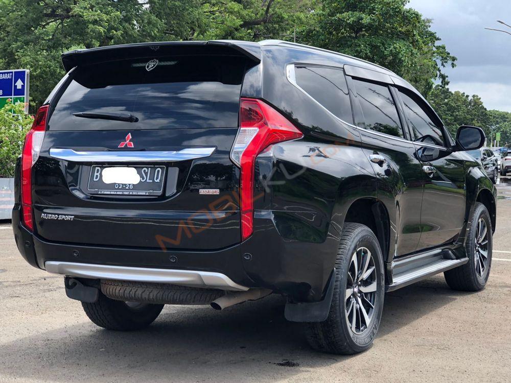 Mobil Mitsubishi Pajero Sport 2017