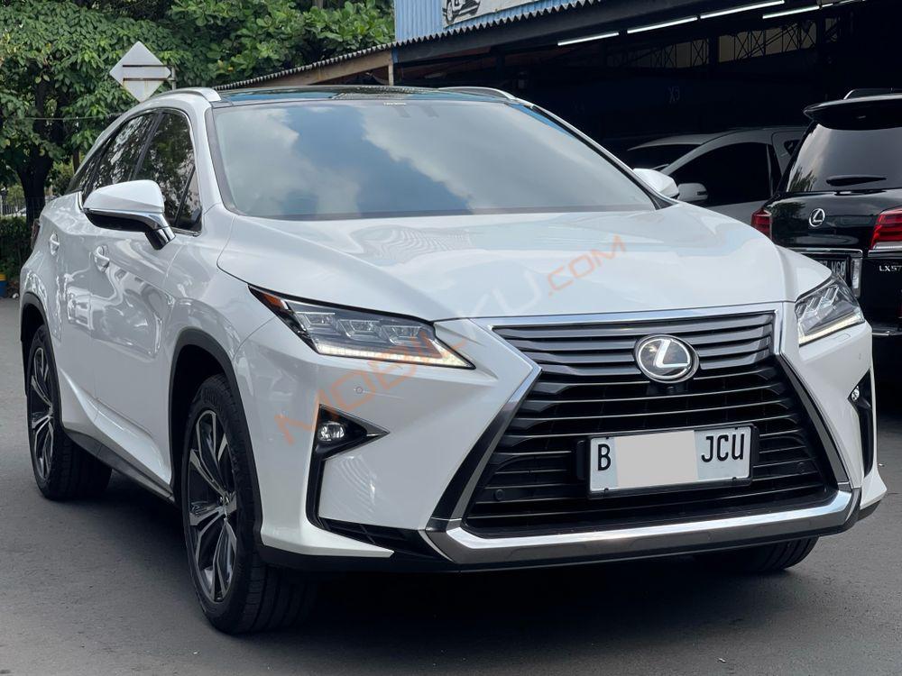 Mobil Lexus RX 2018