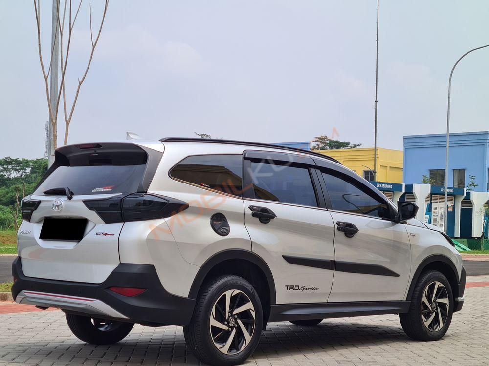 Mobil Toyota Rush 2019