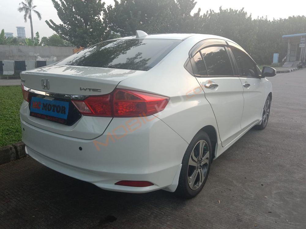 Mobil Honda City Hatchback 2014