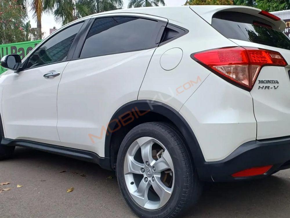 Mobil Honda HR-V 2016