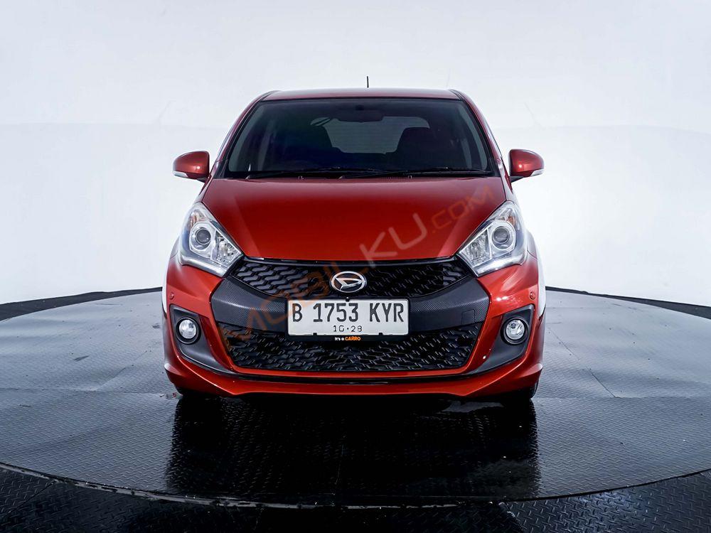 Mobil Daihatsu Sirion 2016