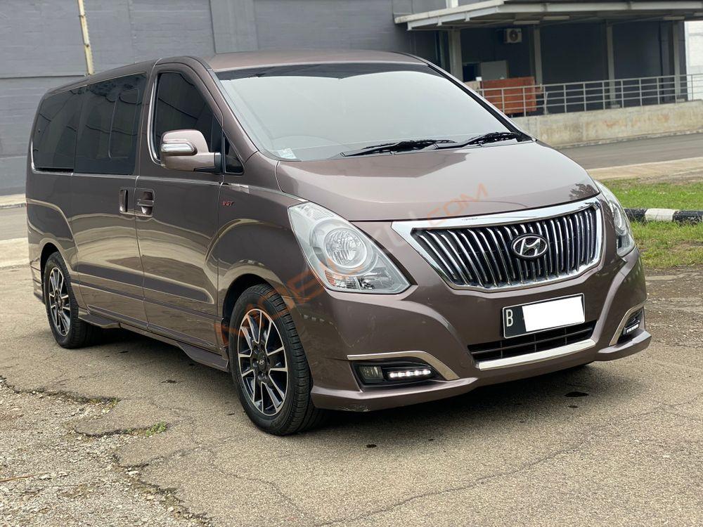 Mobil Hyundai H-1 2018