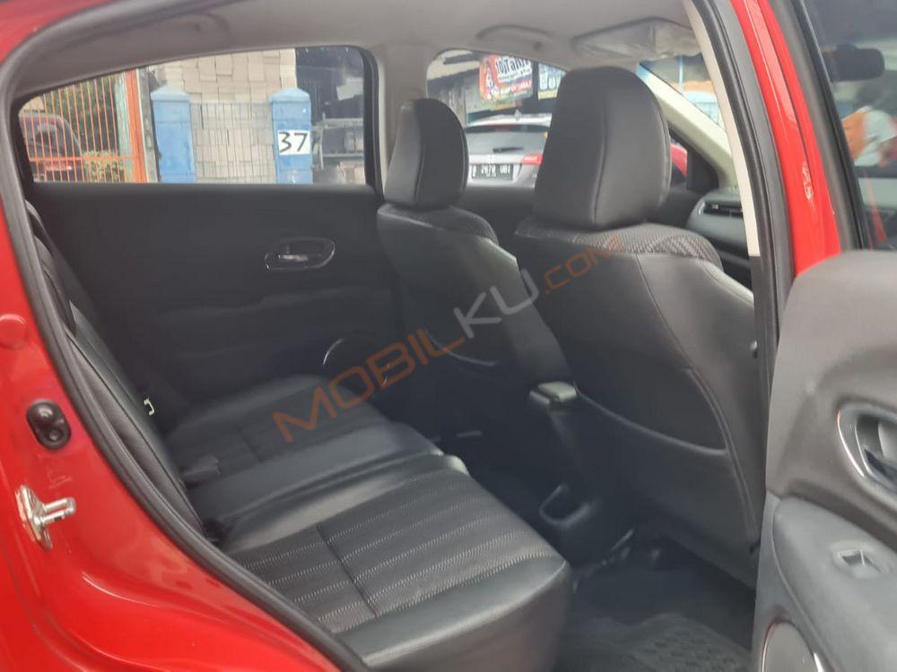 Mobil Honda HR-V 2016