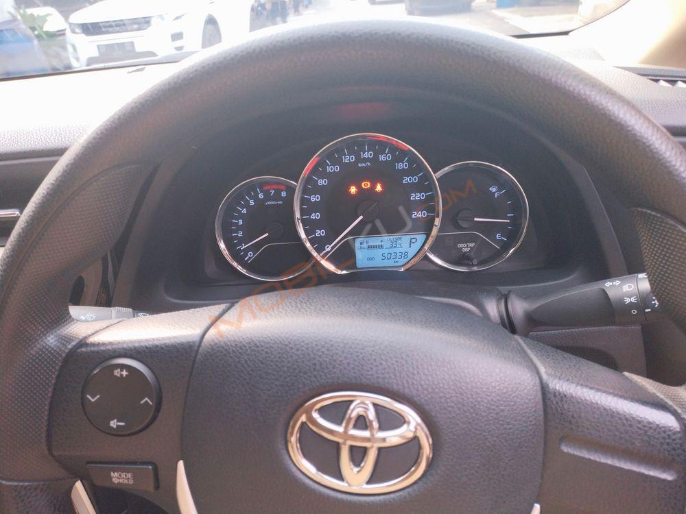 Mobil Toyota Corolla 2018