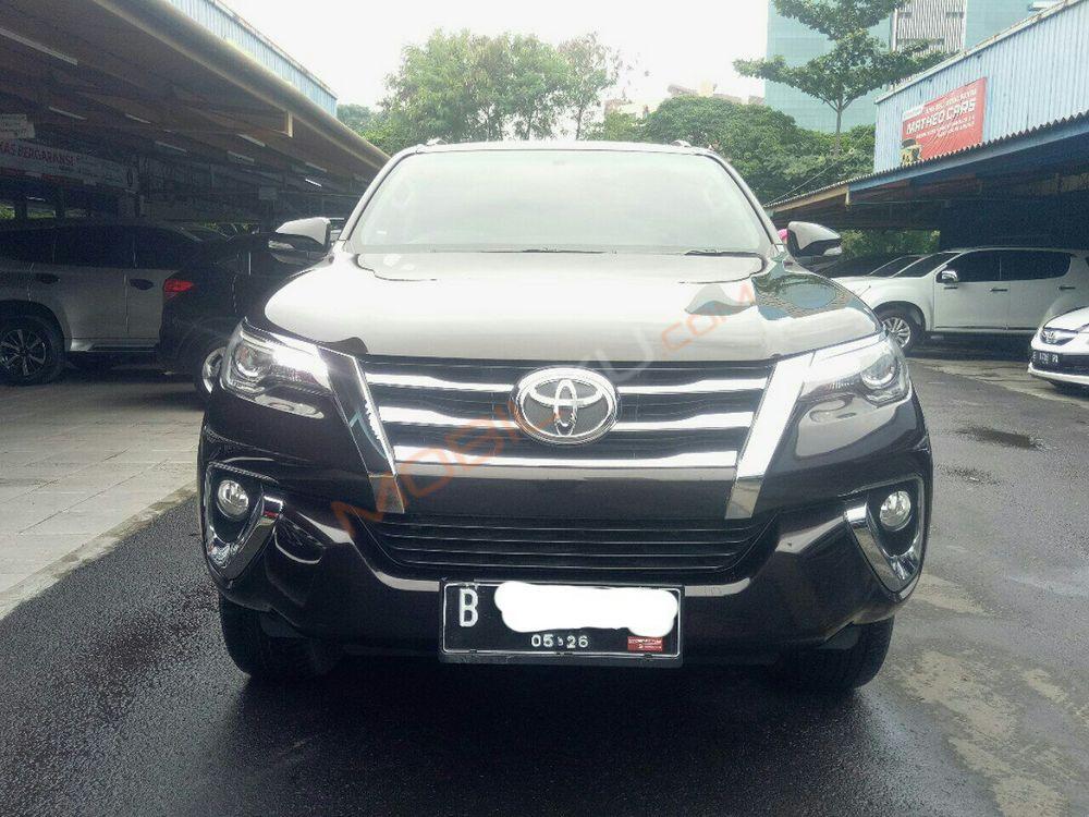 Mobil Toyota Fortuner 2016