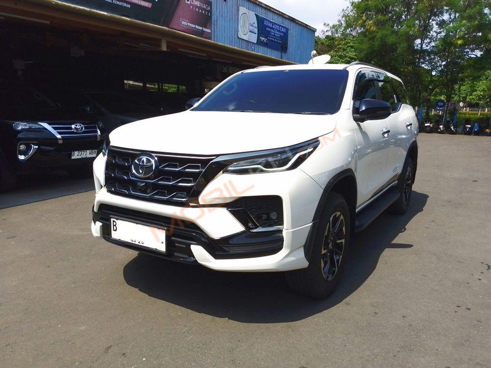 Mobil Toyota Fortuner 2020