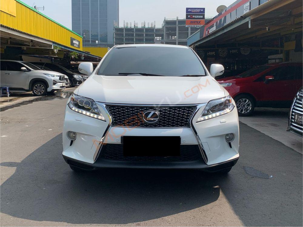 Mobil Lexus RX 2011
