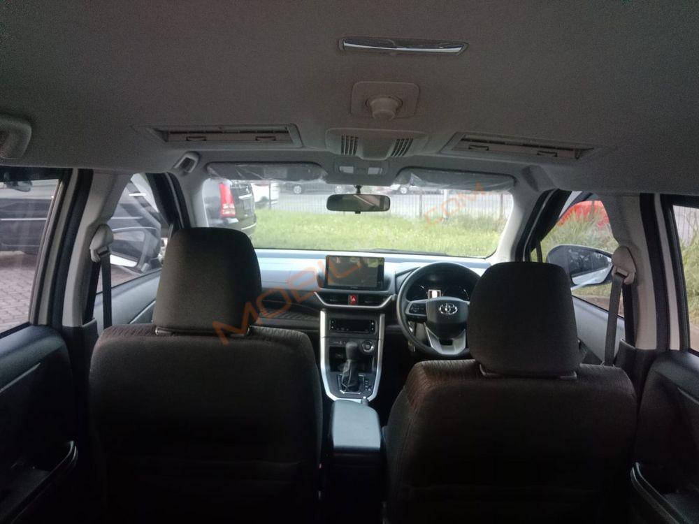 Mobil Toyota Avanza 2022