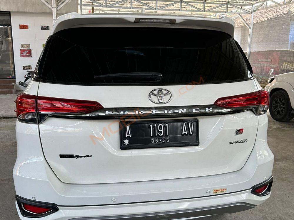Mobil Toyota Fortuner 2016