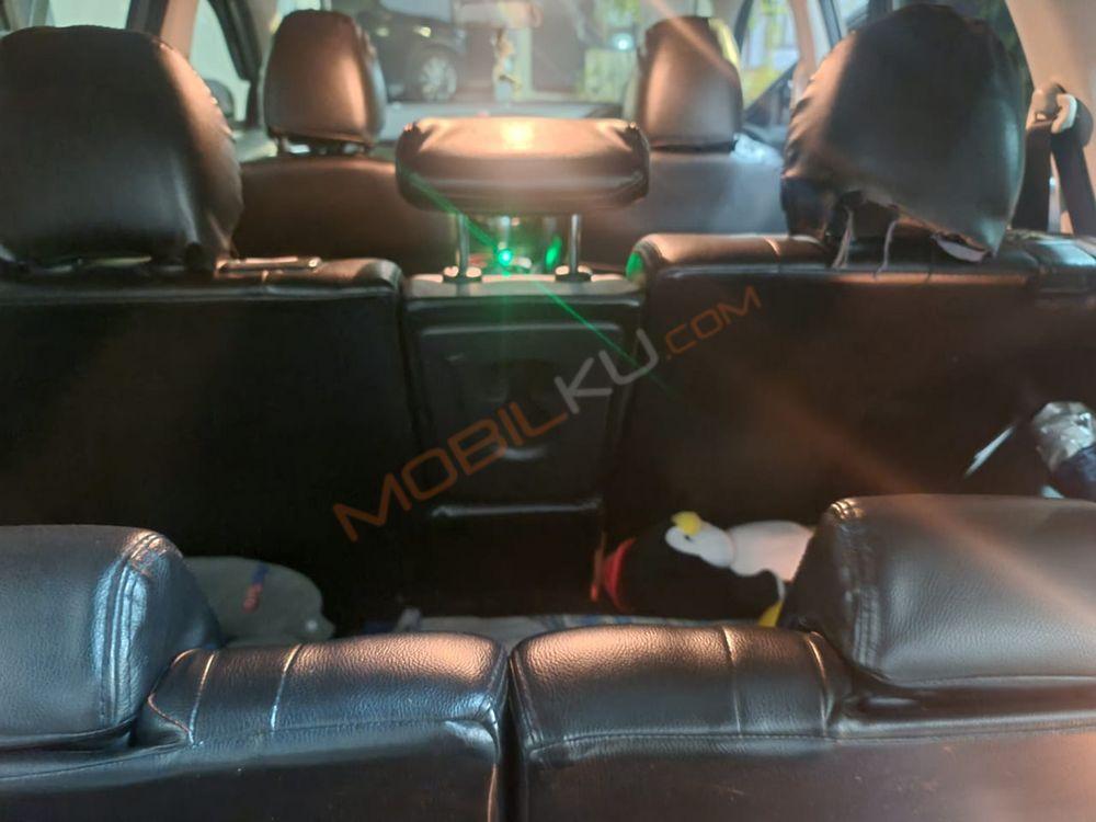 Mobil Nissan X-Trail 2017