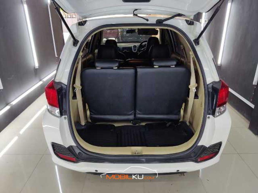 Mobil Honda Mobilio 2014