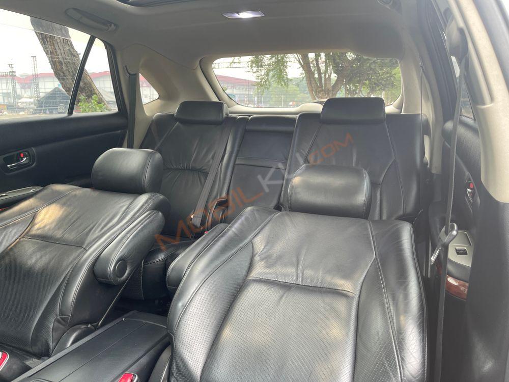 Mobil Toyota Harrier 2011