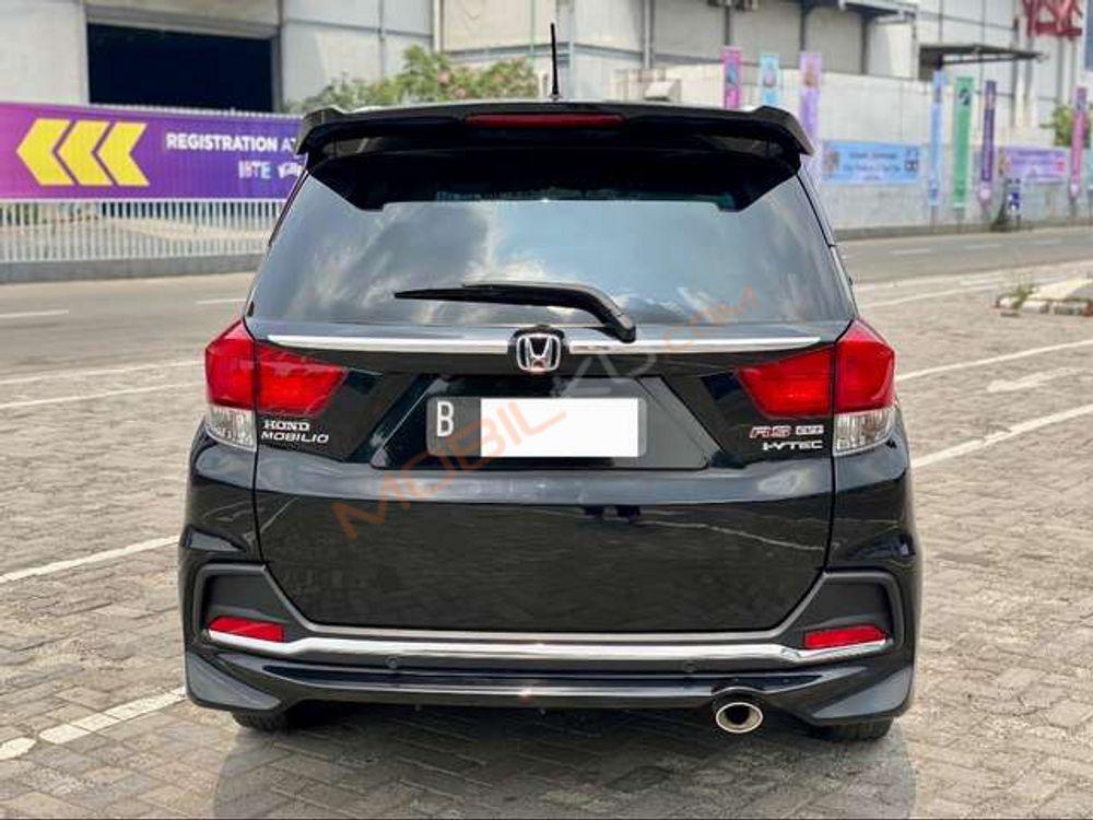 Mobil Honda Mobilio 2017