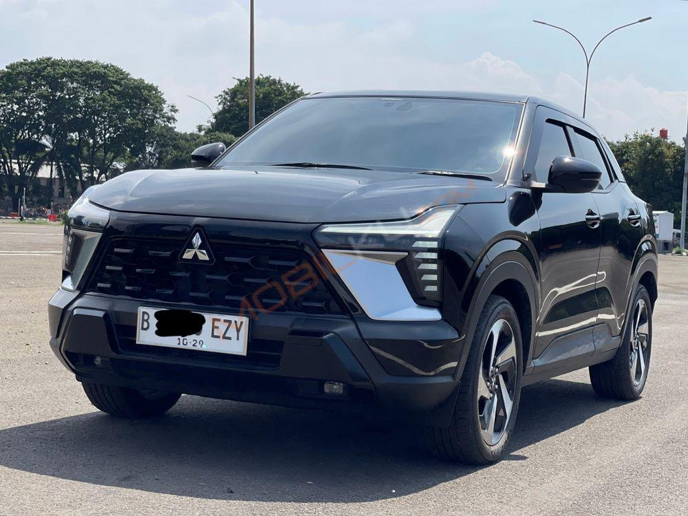 Mobil Mitsubishi Xforce 2024