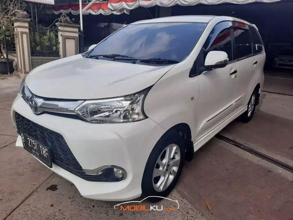 Mobil Toyota Avanza 2017