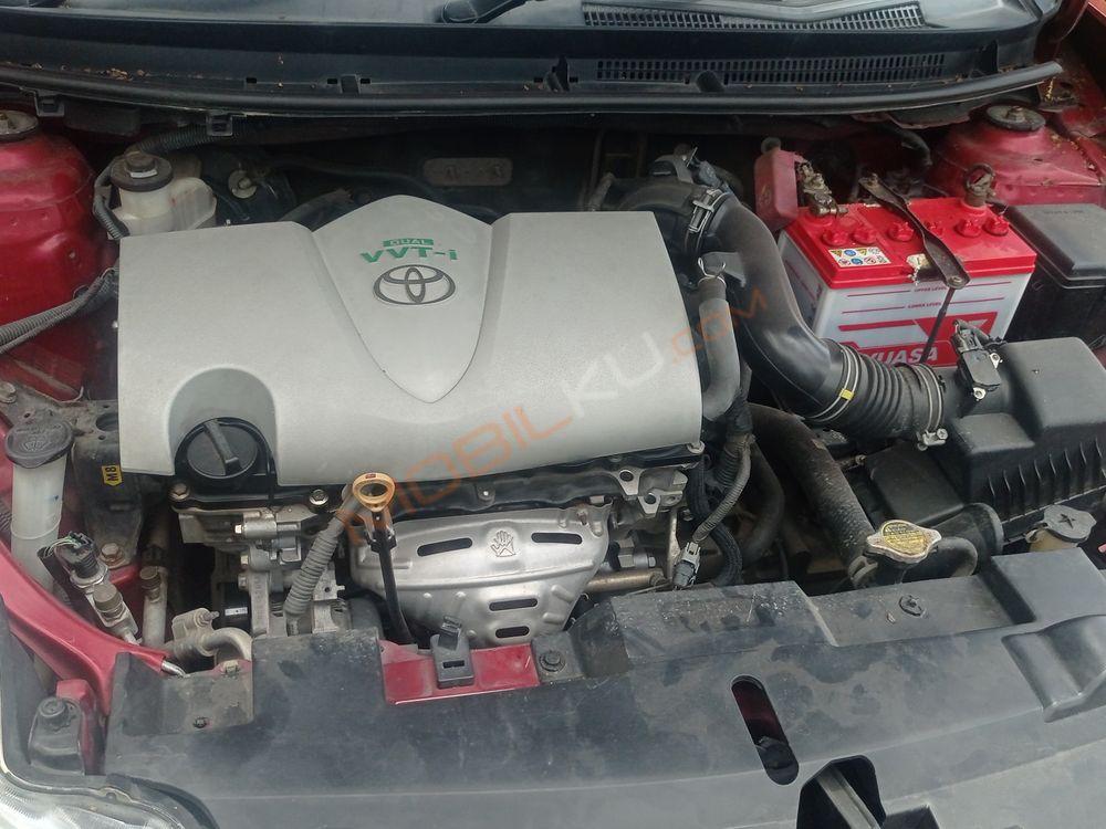 Mobil Toyota Yaris 2017