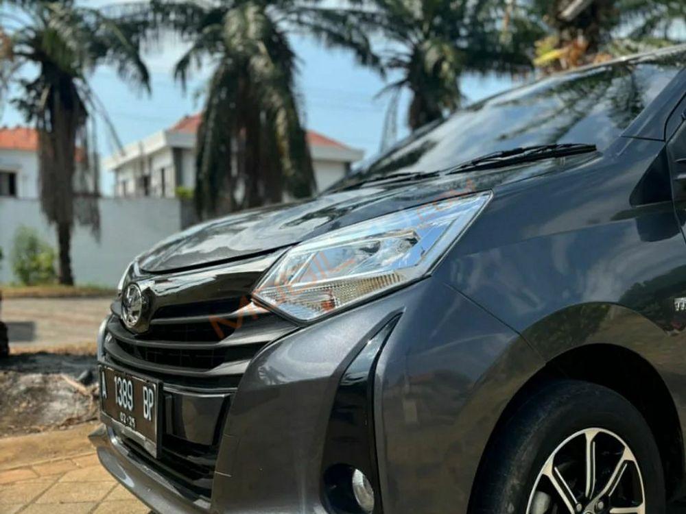Mobil Toyota Calya 2020