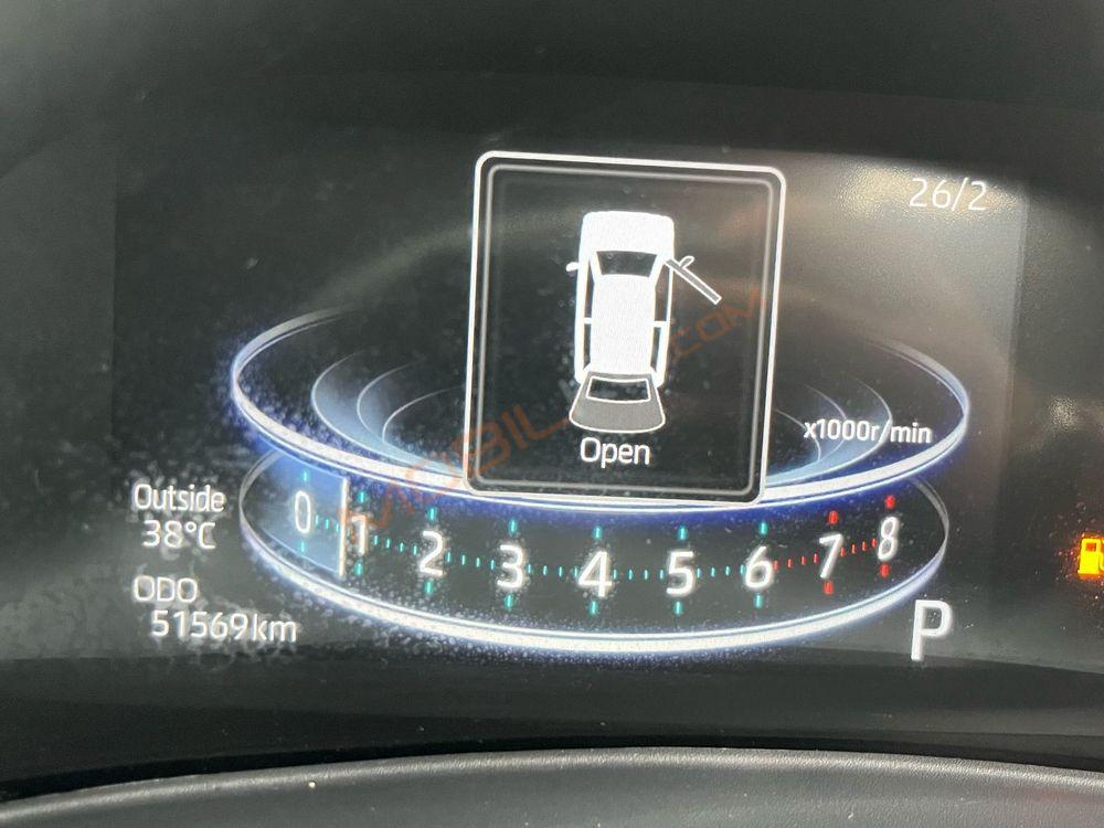 Mobil Toyota Avanza 2022