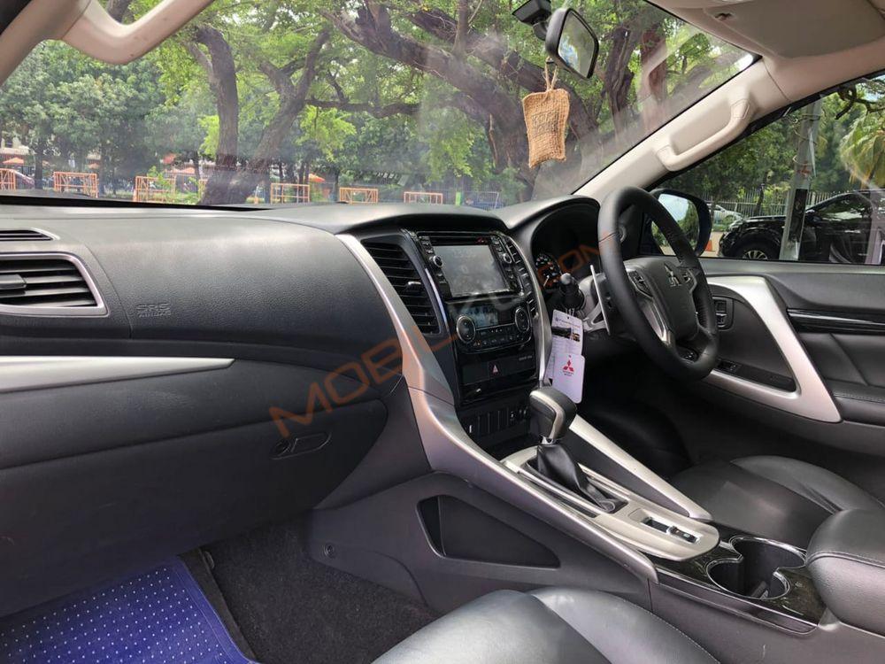 Mobil Mitsubishi Pajero Sport 2017