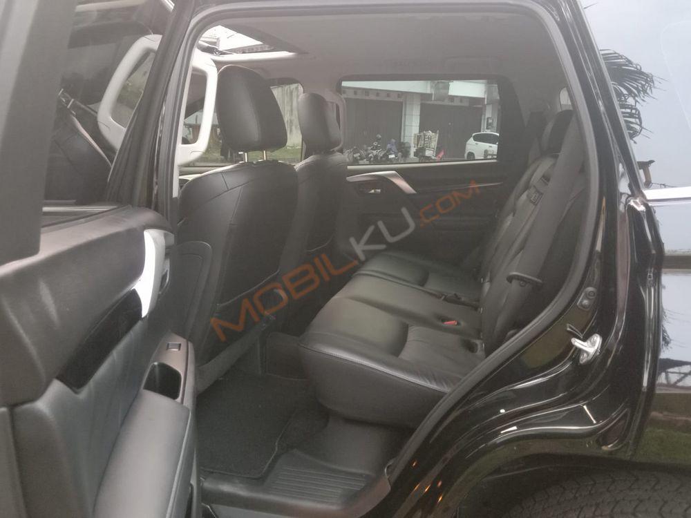 Mobil Mitsubishi Pajero Sport 2021