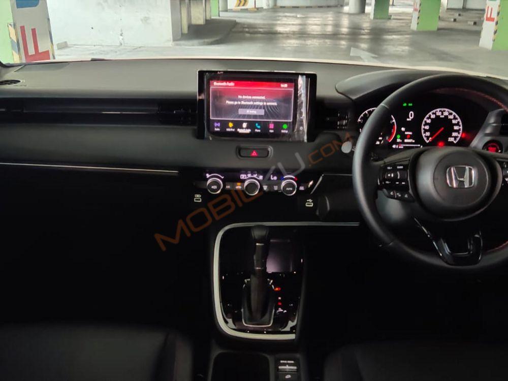 Mobil Honda HR-V 2023