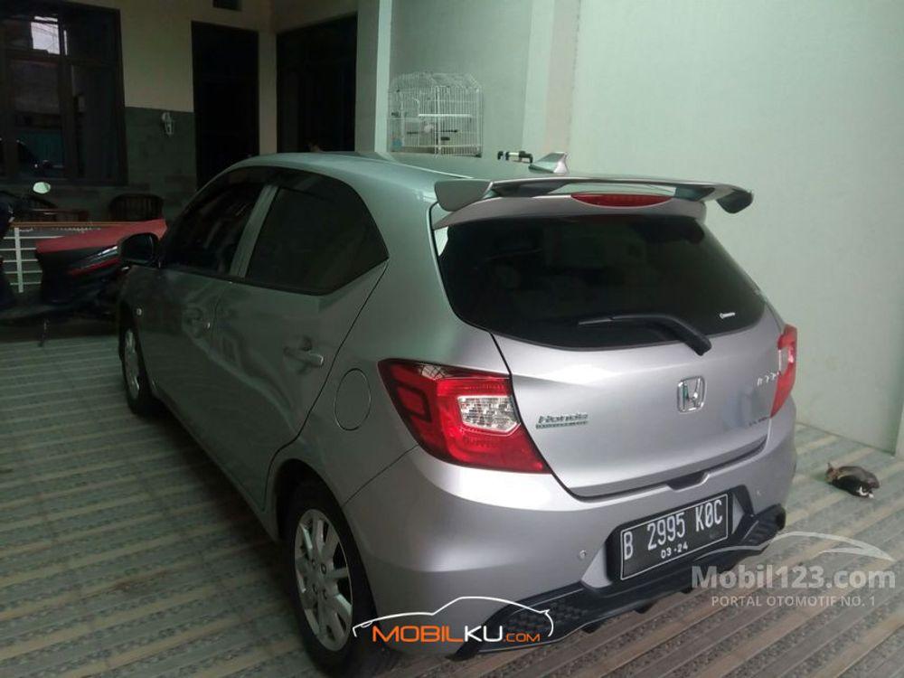 Mobil Honda Brio 2019