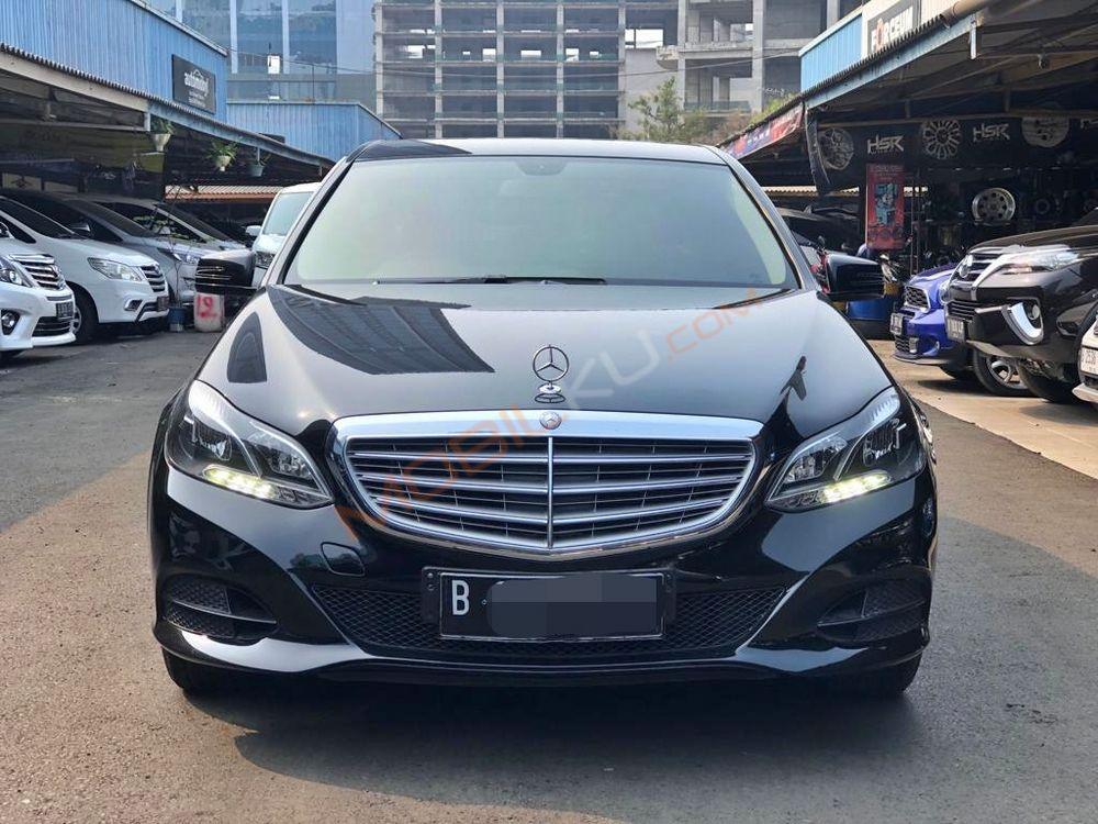 Mobil Mercedes-Benz E-Class 2016