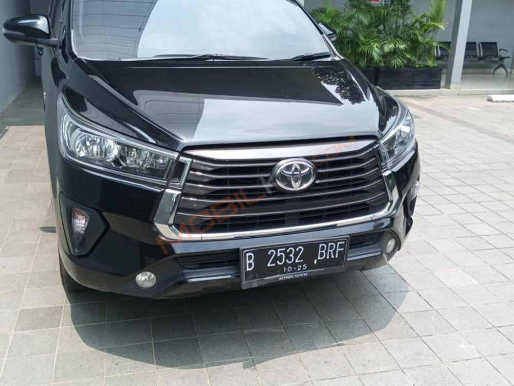 Mobil Toyota Kijang Innova 2020